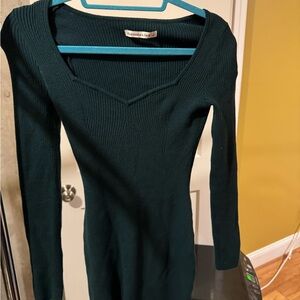 Abercrombie & Fitch Green Ribbed V-neck Long Sleeve Dress
